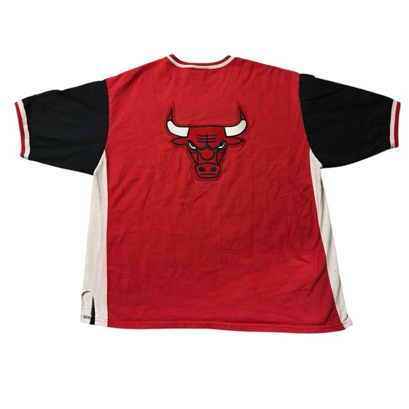 Vintage Champion Chicago Bulls NBA Basketball Short Sleeve V Neck T Shirt 90s - Picture 2 of 16